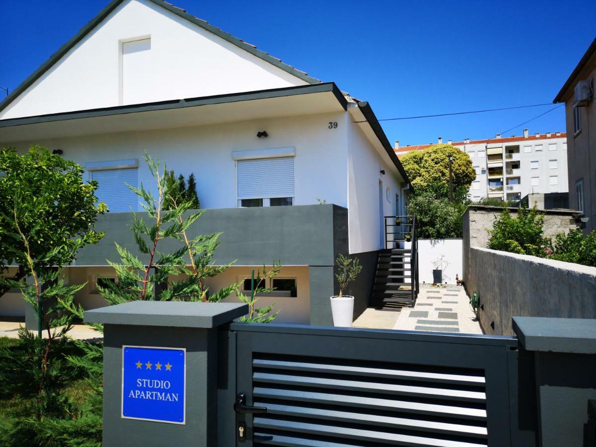 Luxury Apartments 1107 ザダル エクステリア 写真